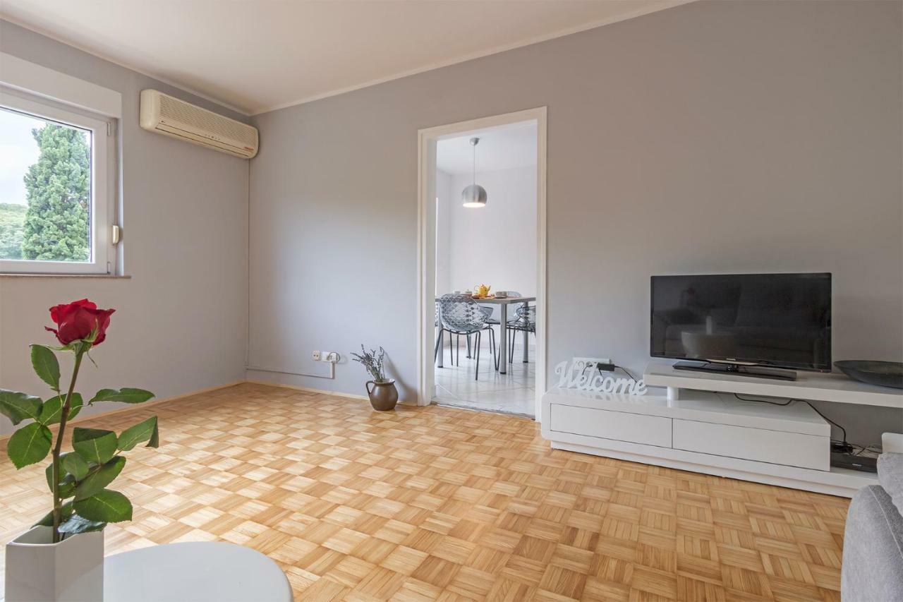 Colosseum Apartment بولا المظهر الخارجي الصورة