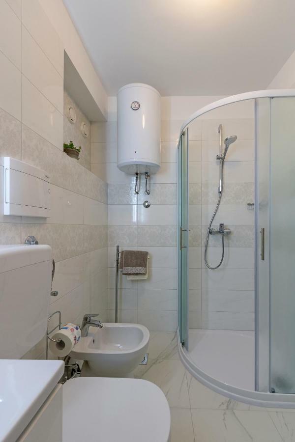 Colosseum Apartment بولا المظهر الخارجي الصورة